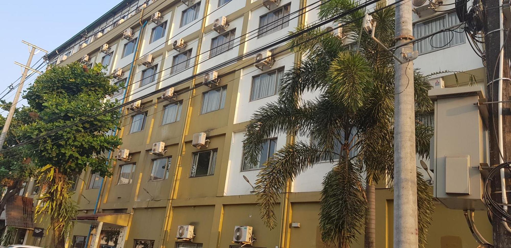 Hotel 63 Yangon Eksteriør bilde
