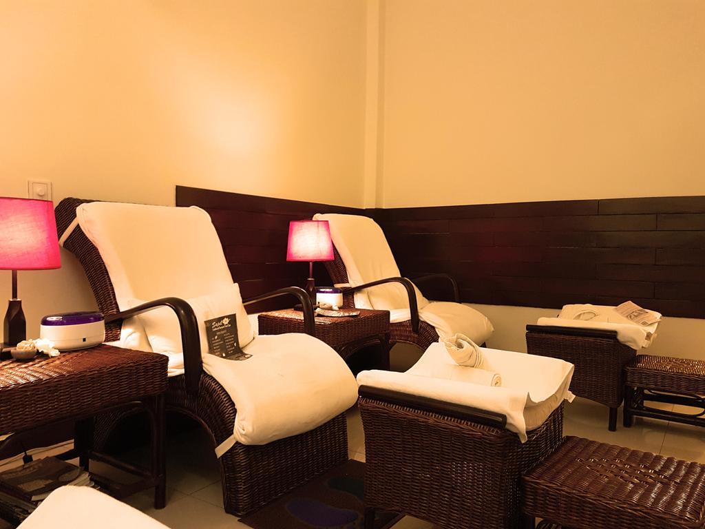 Hotel 63 Yangon Eksteriør bilde